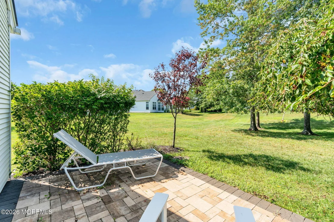 Photo of 2593 Collier Road