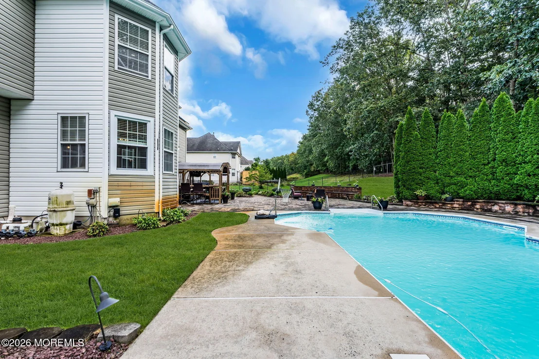 Photo of 15 Greenwich Drive