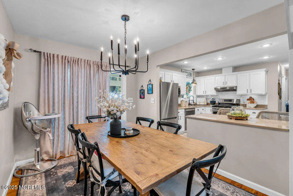 Photo of 984 Westminster Drive