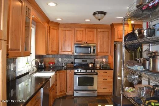 Photo of 462 Shady Lane