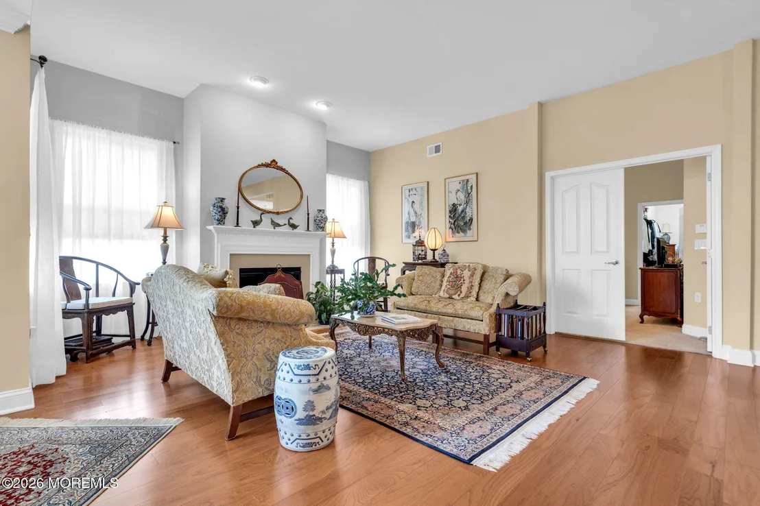 Photo of 163 Bayville Way