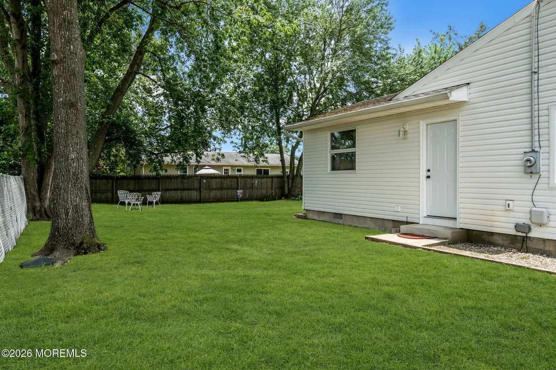 Photo of 417 Chestnut Drive