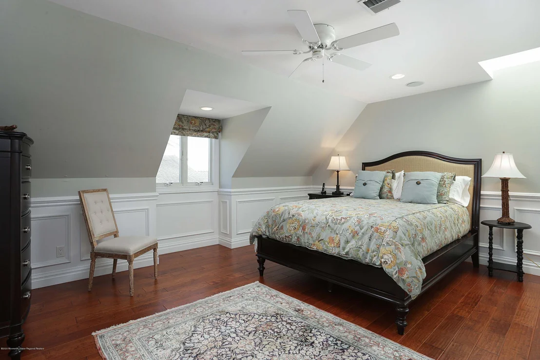 Photo of 207 Pointe Drive