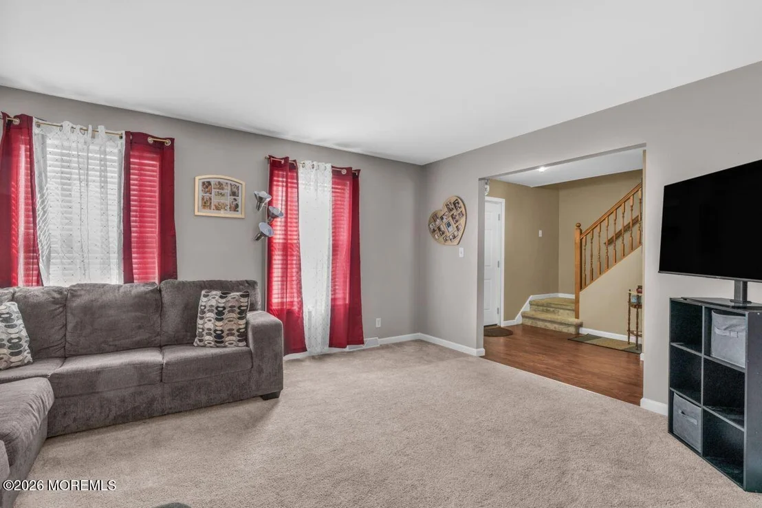 Photo of 146 Pardee Boulevard
