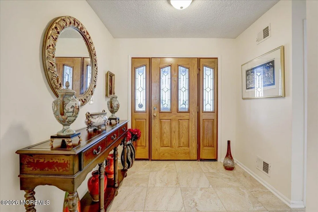 Photo of 19 Hampton Drive