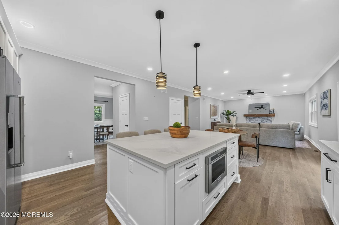 Photo of 284 Middle Road