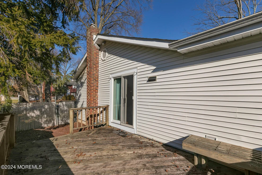 Photo of 717 Harmony Road