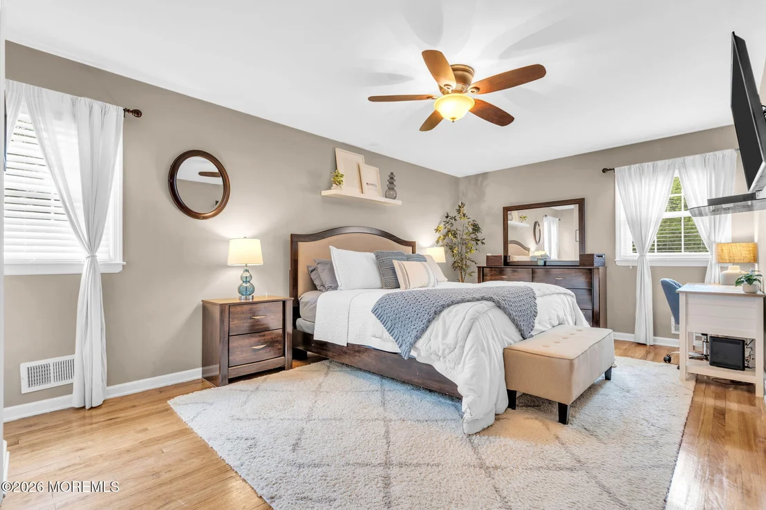Photo of 1 Meadowbrook Drive