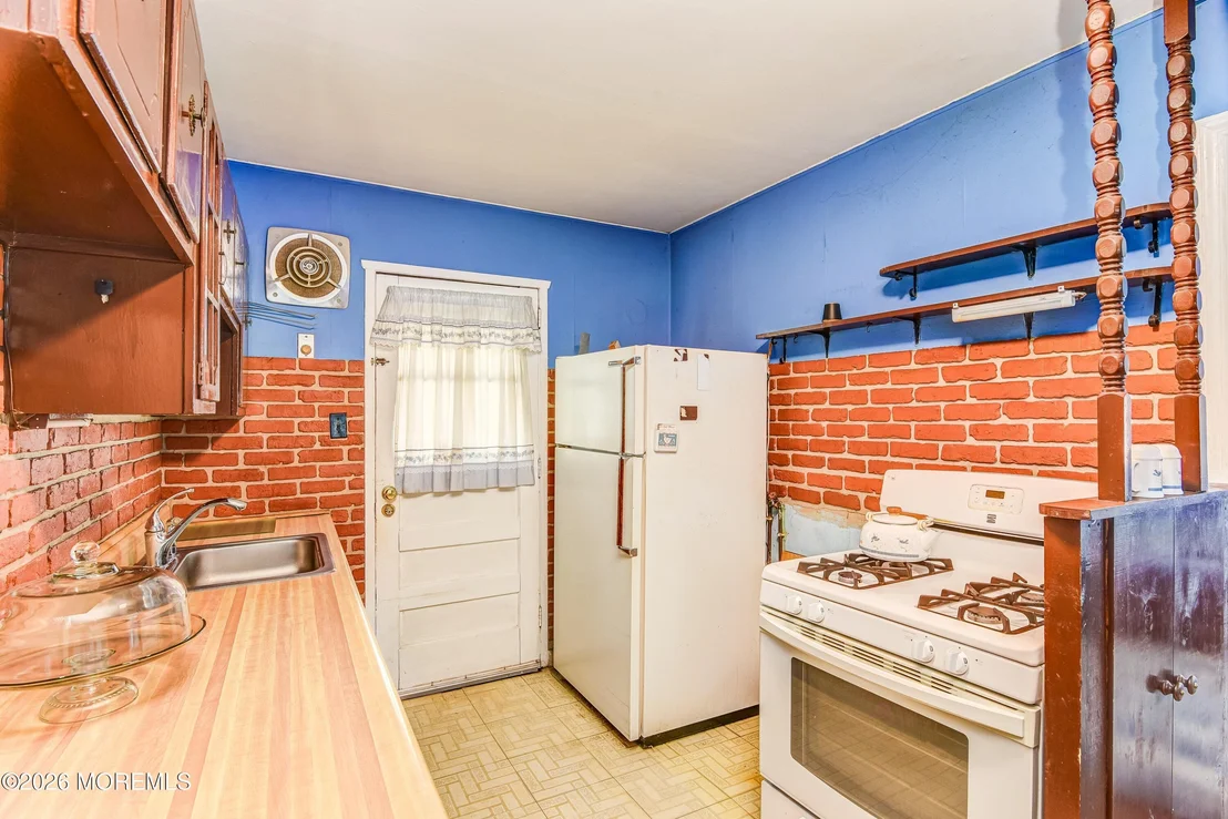 Photo of 753 Lorraine Drive