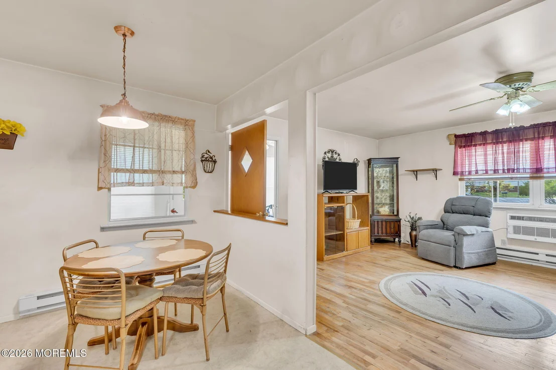 Photo of 207B Laurel Place