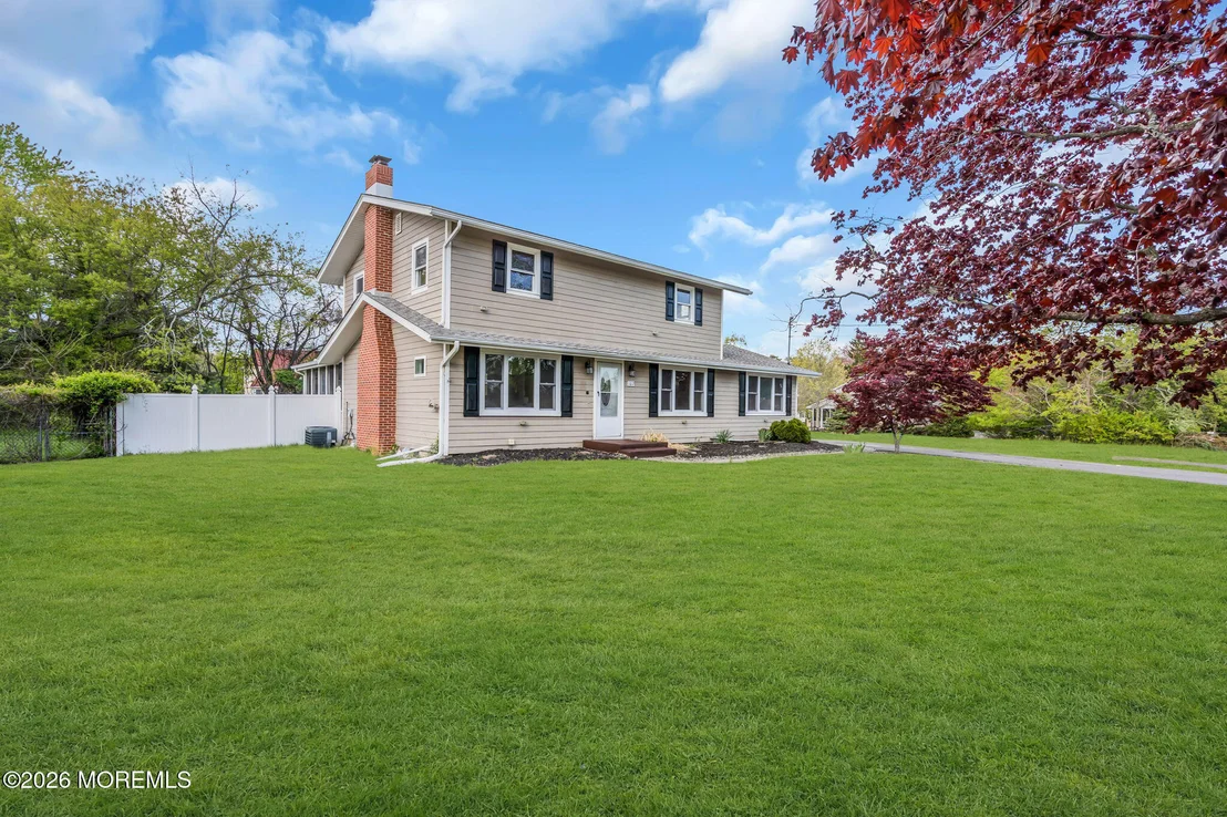 Photo of 107 Mathis Drive