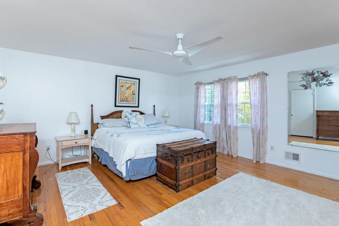 Photo of 435 Bella Vista Road