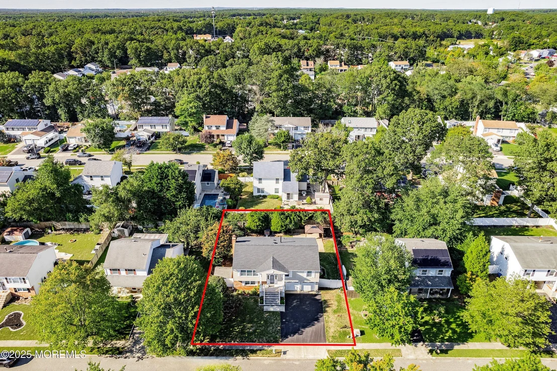 Photo of 15 Bristlecone Drive
