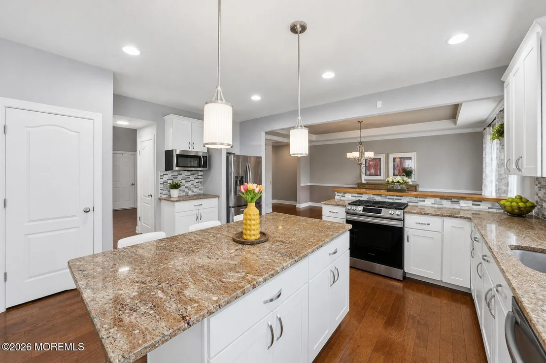 Photo of 1 Prairie Lane