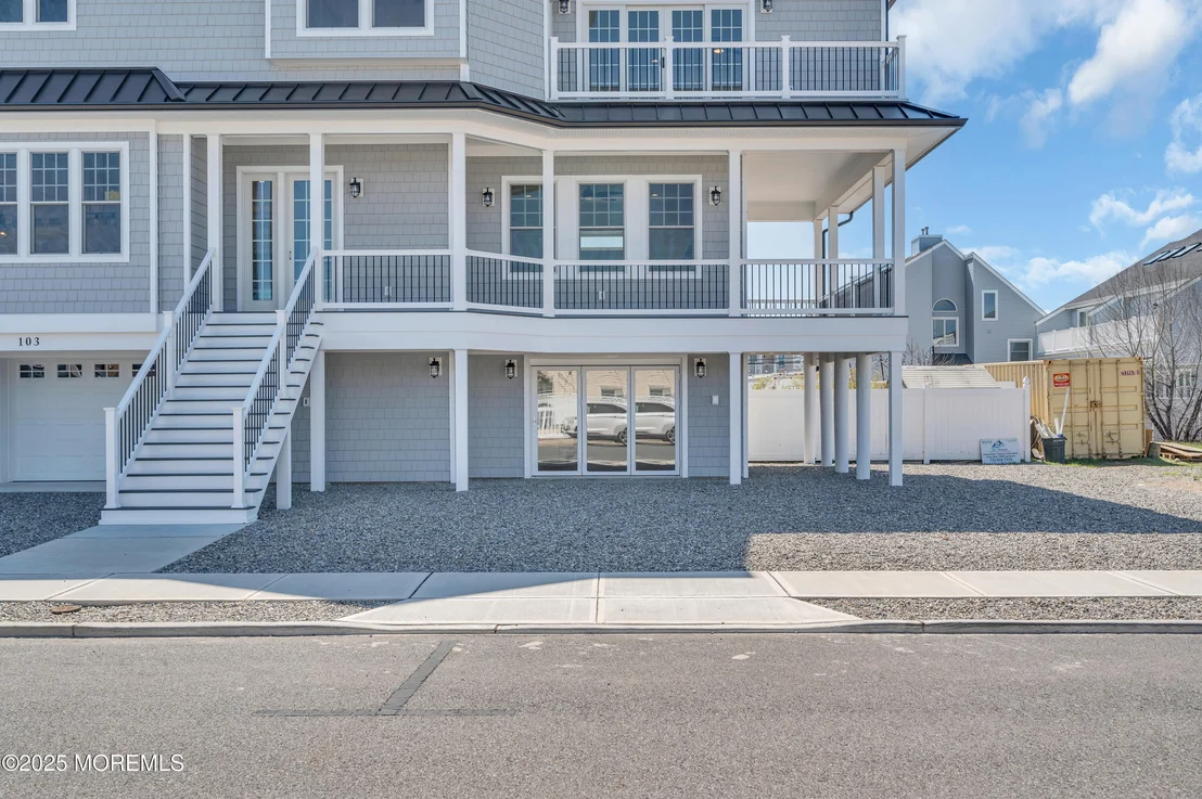 Photo of 103 5th Avenue