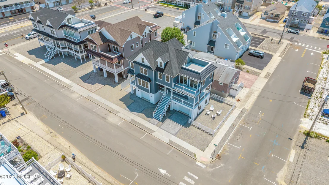 Photo of 105 Fifth Avenue