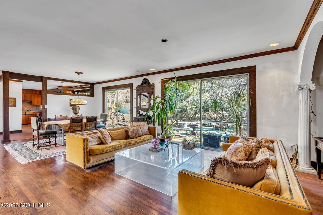 Photo of 6 Surrey Lane