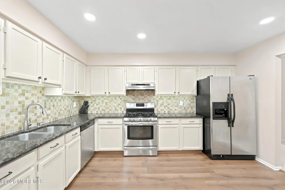 Photo of 137 Redpine Loop