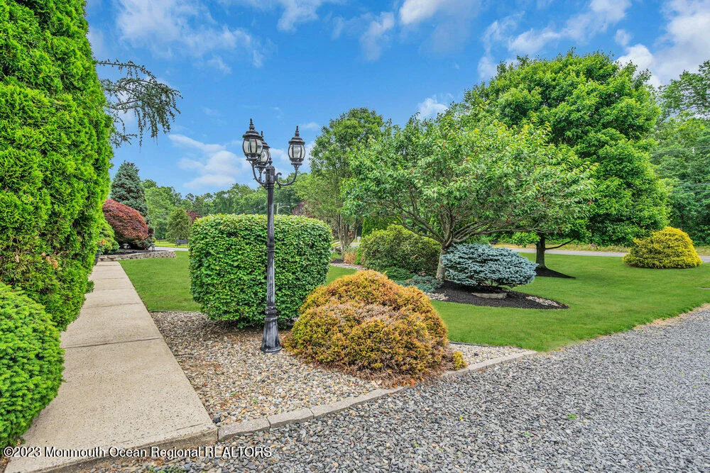 Photo of 296 White Road