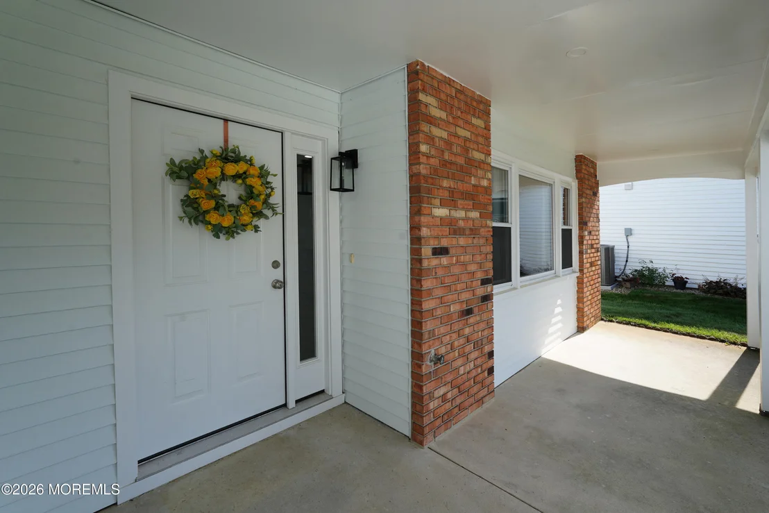 Photo of 138 Courtshire Drive