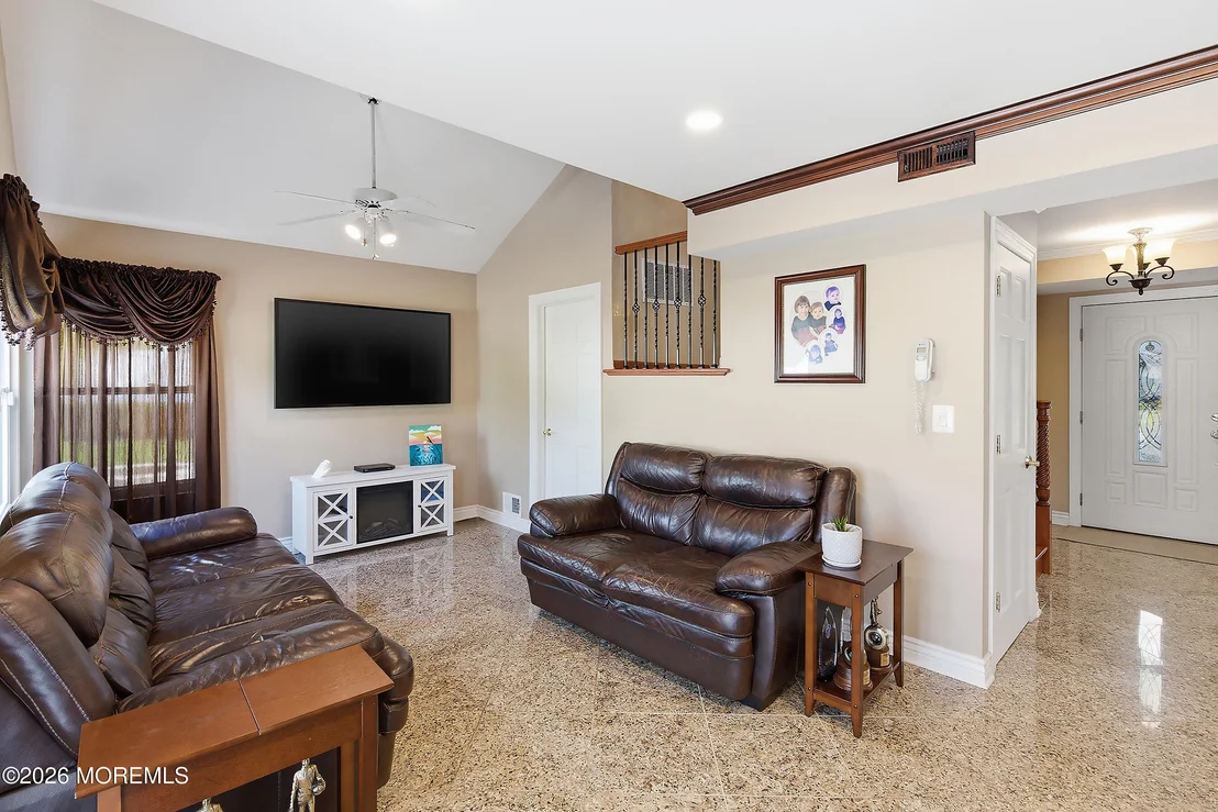 Photo of 20 Cambridge Drive