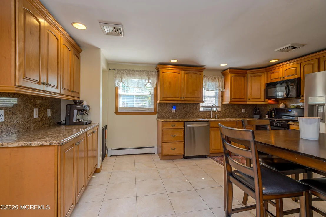 Photo of 535 Jackson Avenue