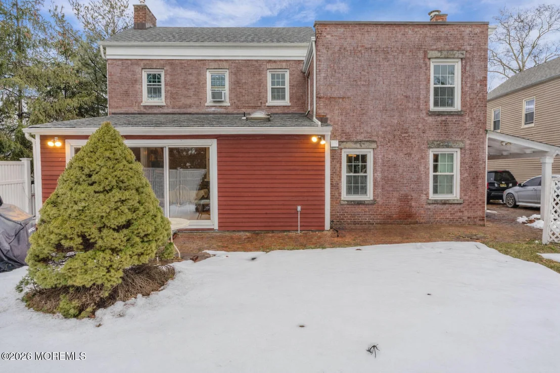 Photo of 72 1st Street