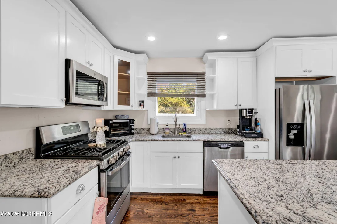 Photo of 390 Mamie Drive