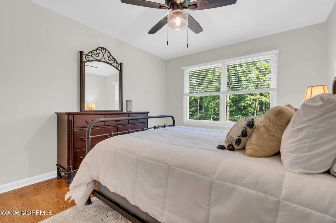 Photo of 2093 Overbrook Drive