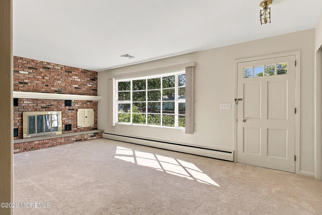 Photo of 706 Hillside Avenue