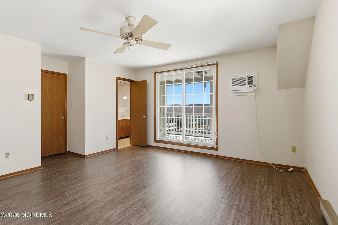 Photo of 832 Forepeak Drive