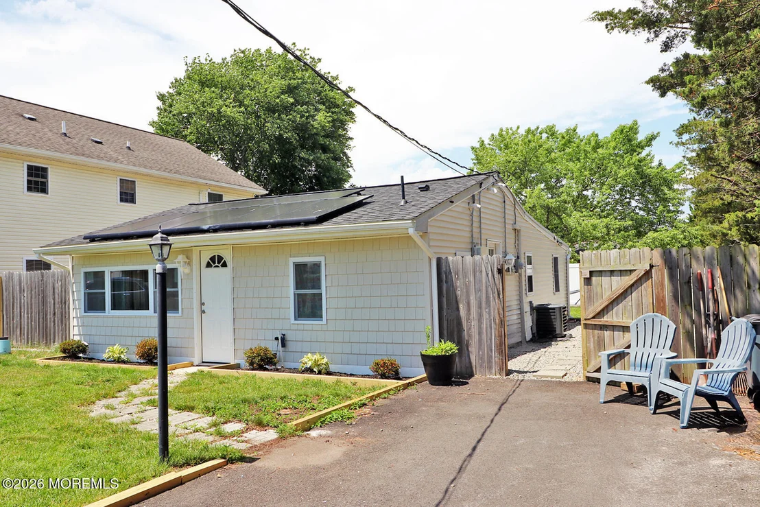Photo of 1016 Waterview Way