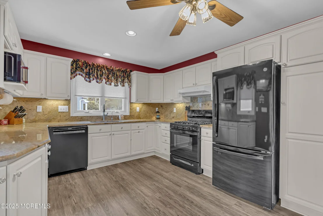 Photo of 818 Arthur Drive