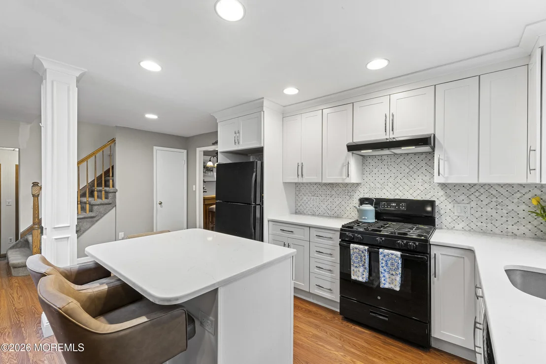 Photo of 164 W 3rd Street