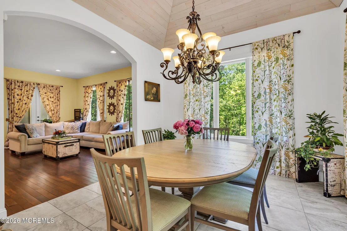 Photo of 347 Millstone Road