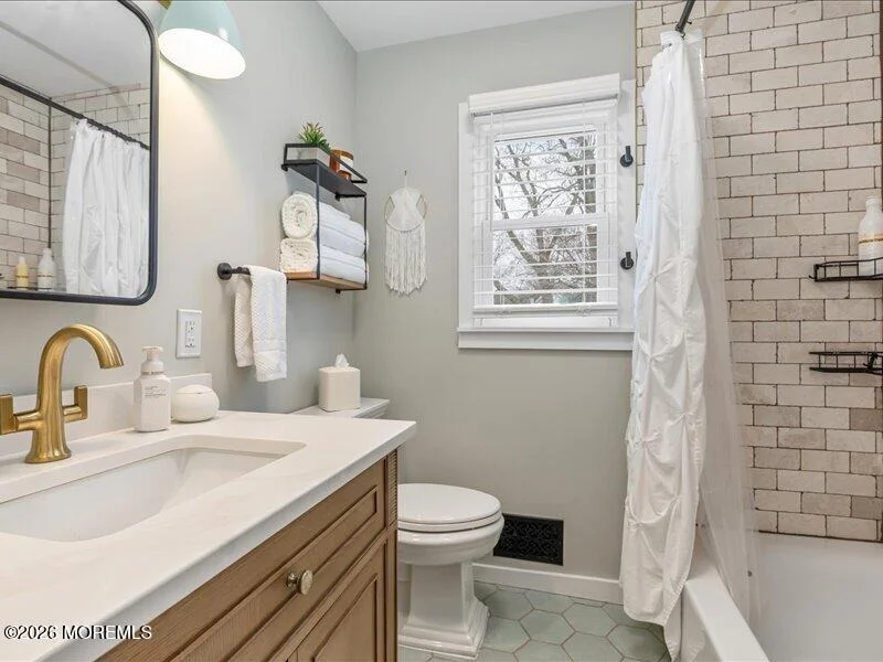 Photo of 28 Spruce Drive