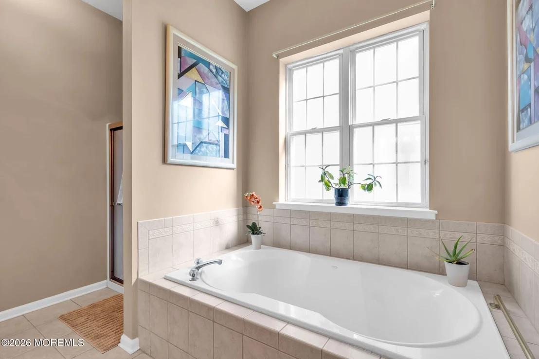 Photo of 1 Turnberry Place