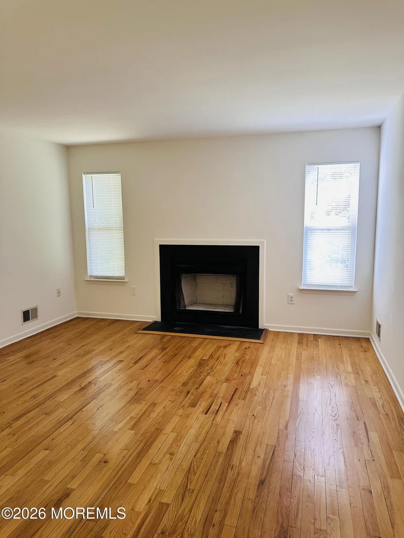Photo of 974 Ridge Road