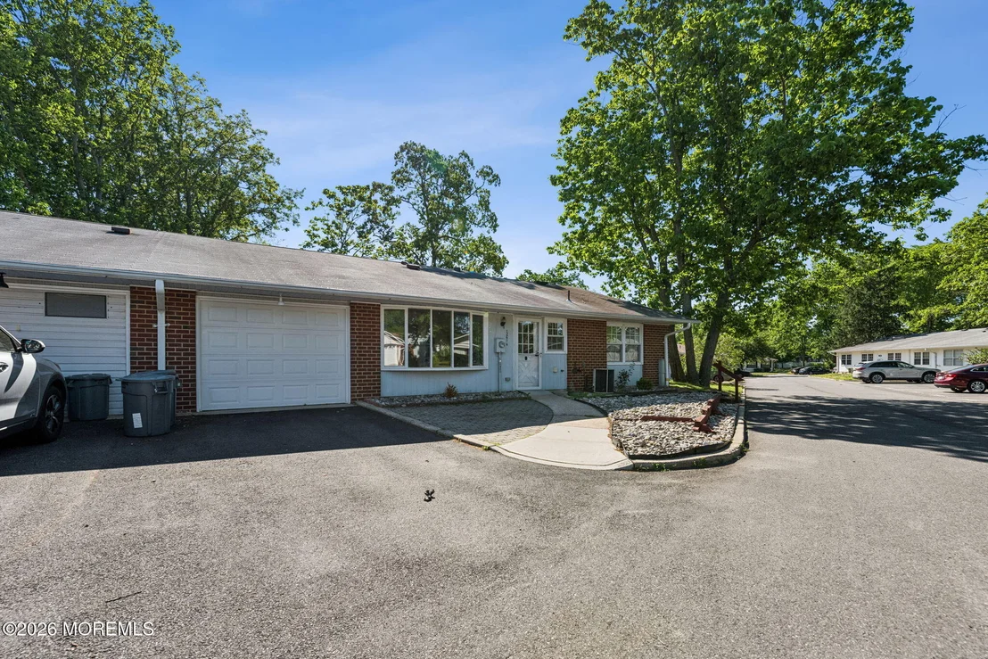 Photo of 1261A Argyll Circle