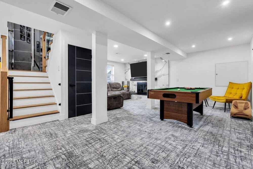 Photo of 19 Beacon Street
