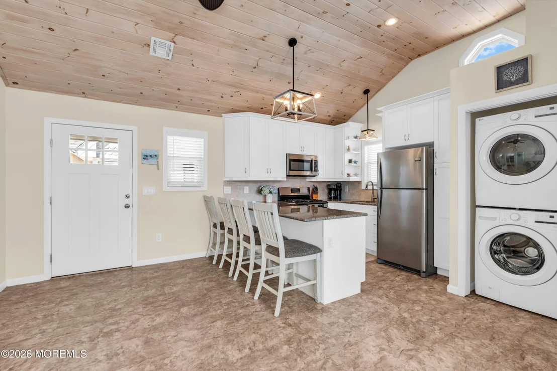 Photo of 210 Harbor Drive