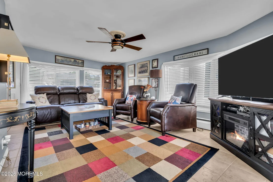 Photo of 442 Mohawk Drive