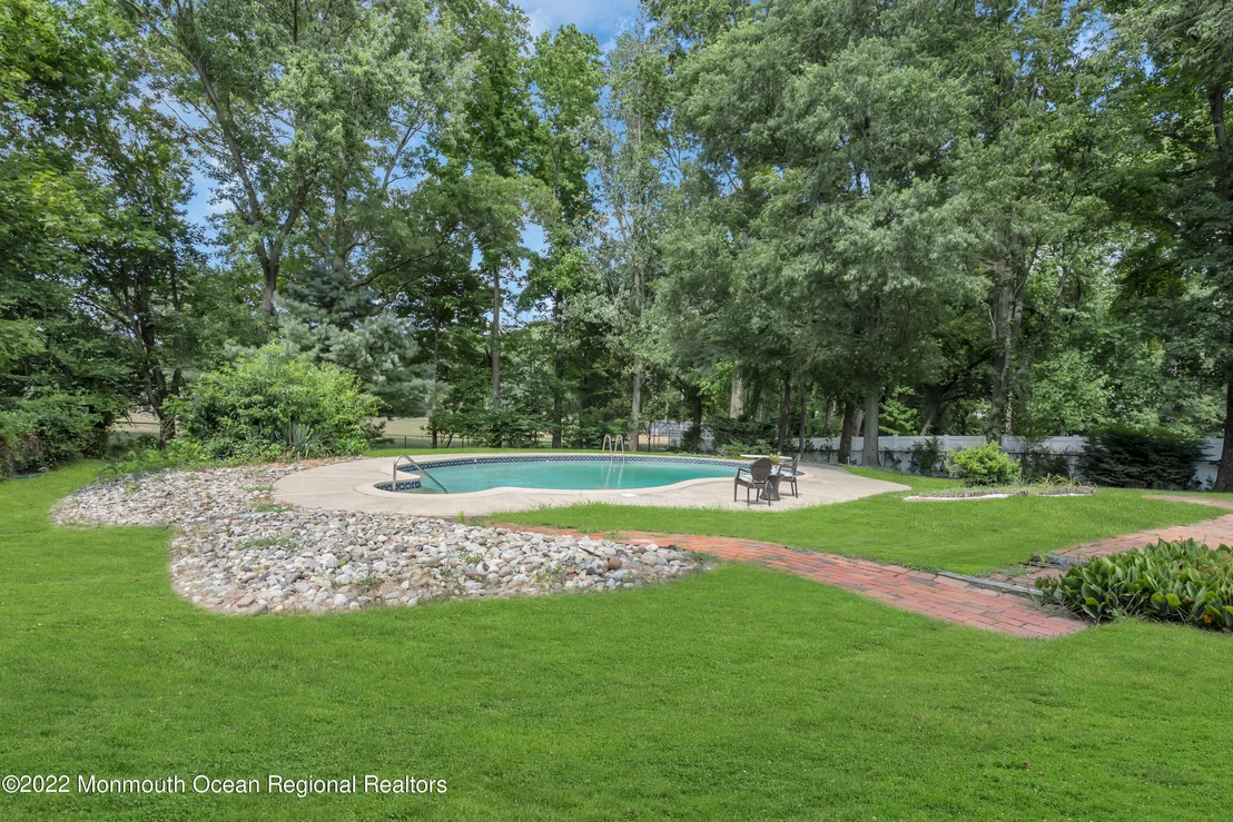 Photo of 19 Warren Drive