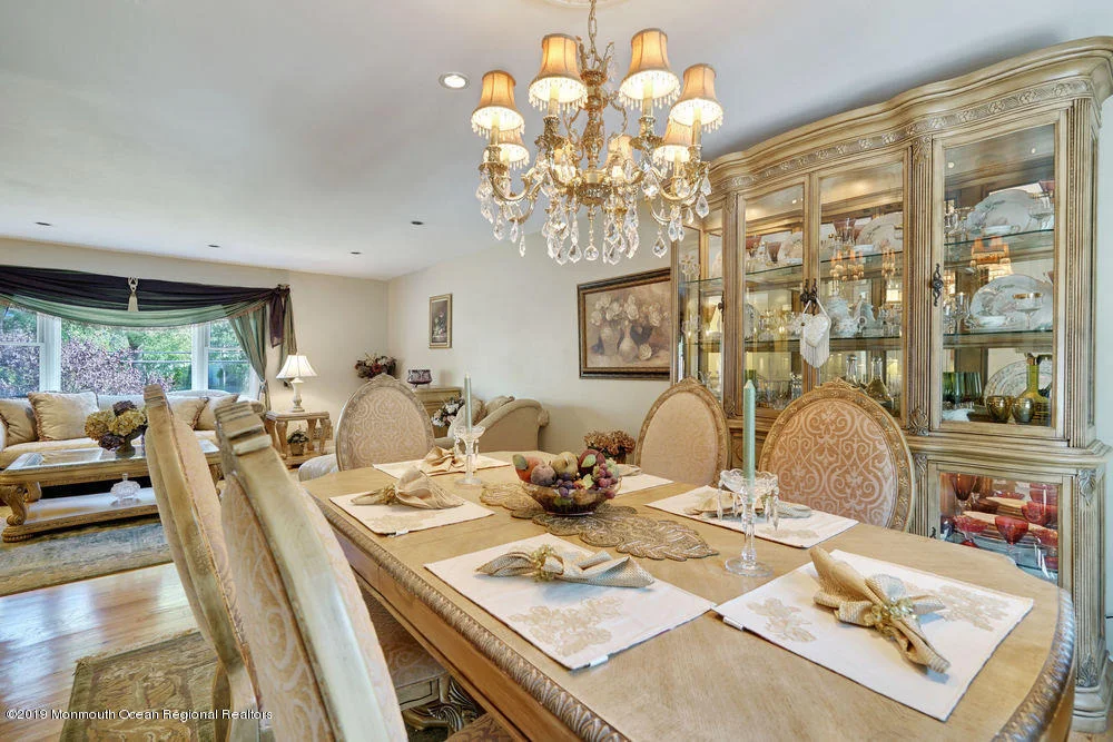 Photo of 1409 Roller Road
