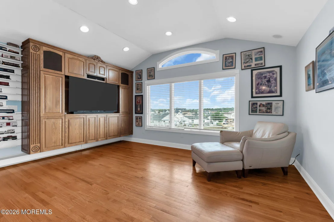 Photo of 756 Tunney Point Drive