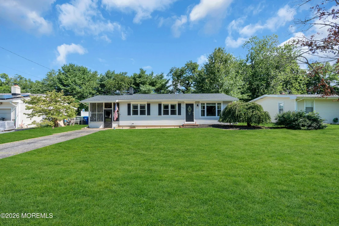 Photo of 528 Corwill Terrace