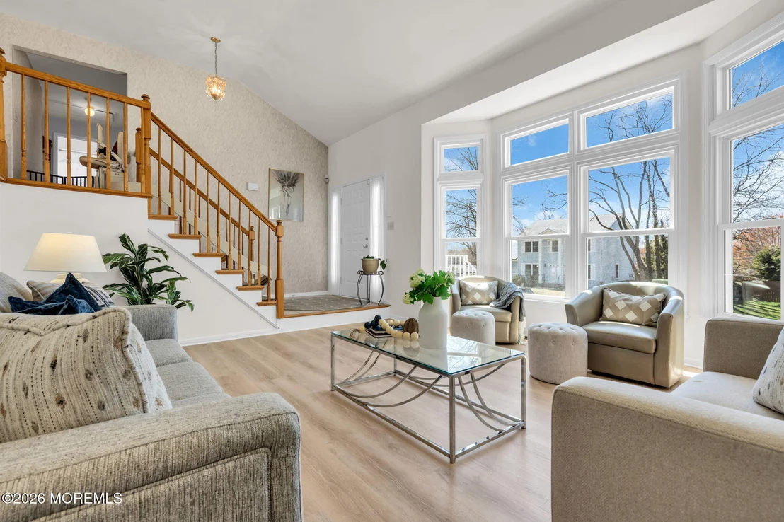 Photo of 522 Woolley Drive