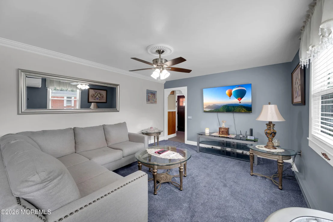 Photo of 21 Hudson Parkway