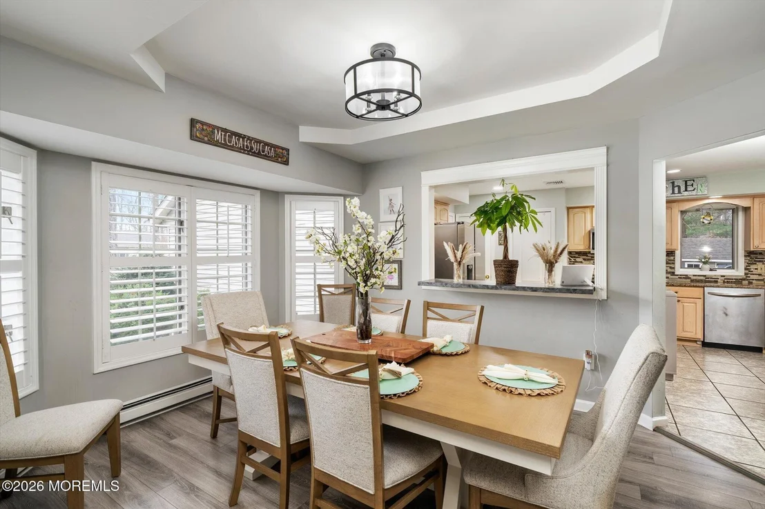Photo of 5 Pin Oak Drive