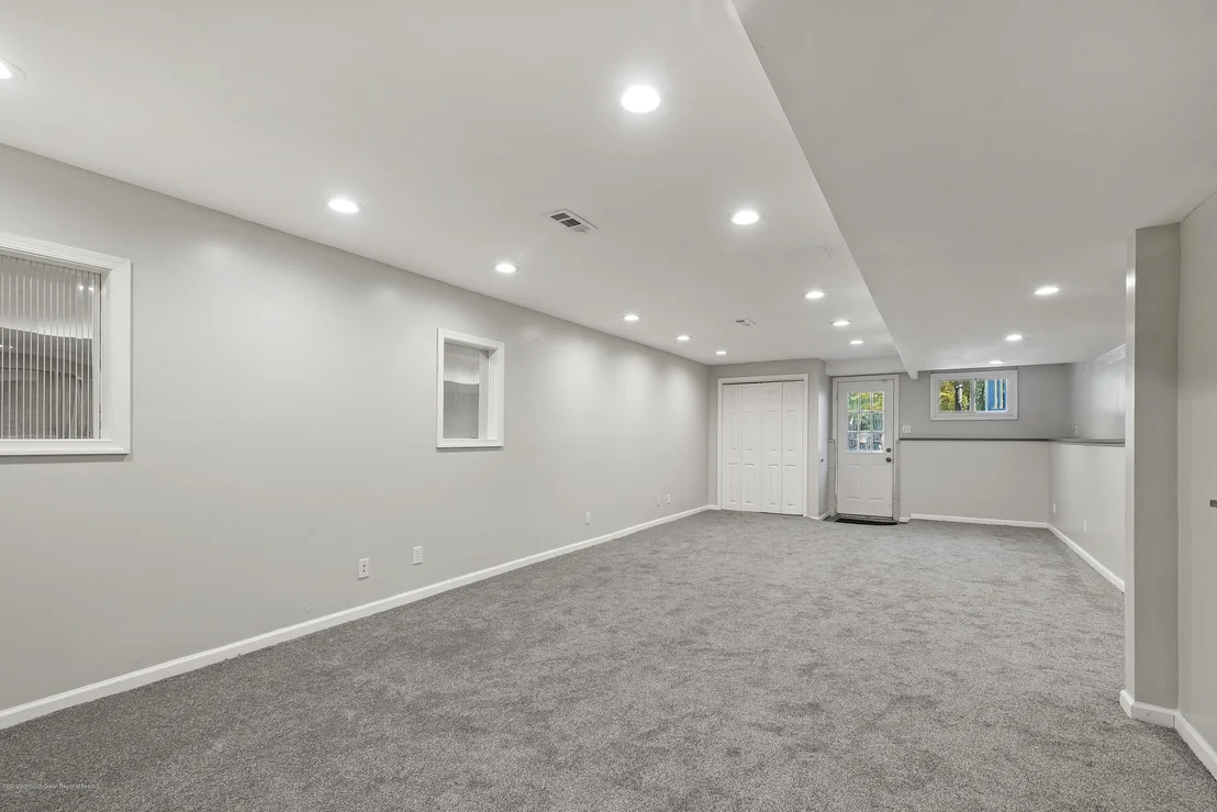 Photo of 69 Johnson Lane